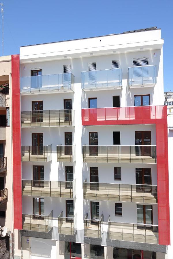 Central Modern Apartment Bari Exterior photo