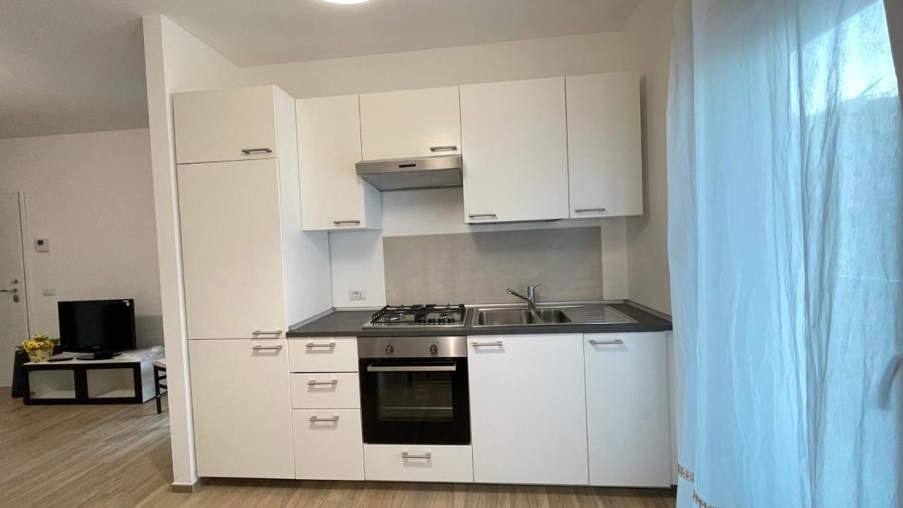 Central Modern Apartment Bari Exterior photo