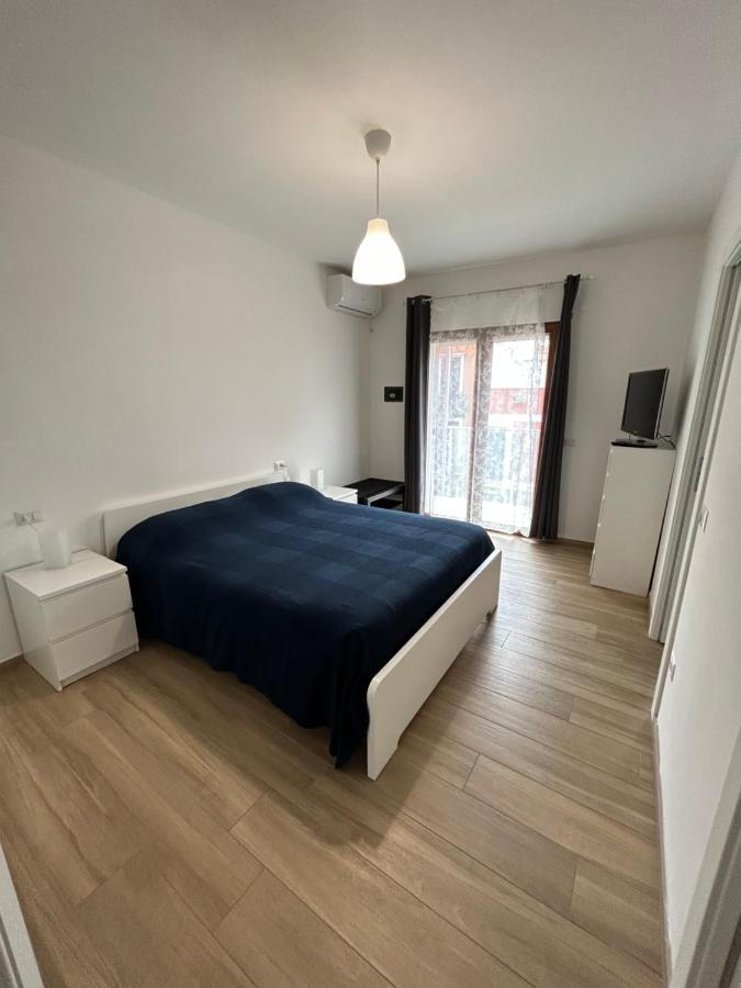 Central Modern Apartment Bari Exterior photo